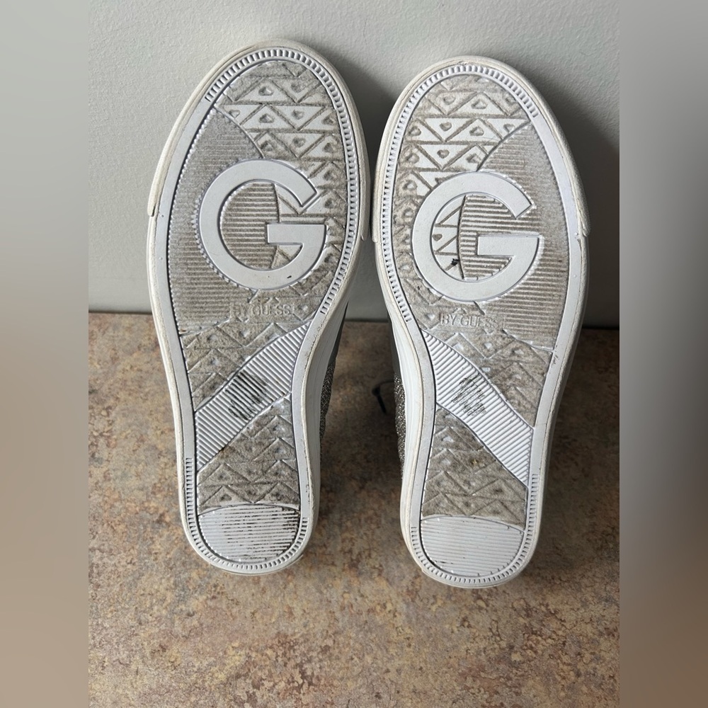G by GUESS GGBacker3 Quilted Silver Sparkle Sneakers Size 7.5 - Picture 7 of 9